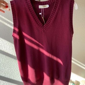 knitted vest